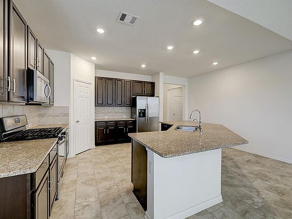 3rd image of 1518 Wheatley Hill Ln