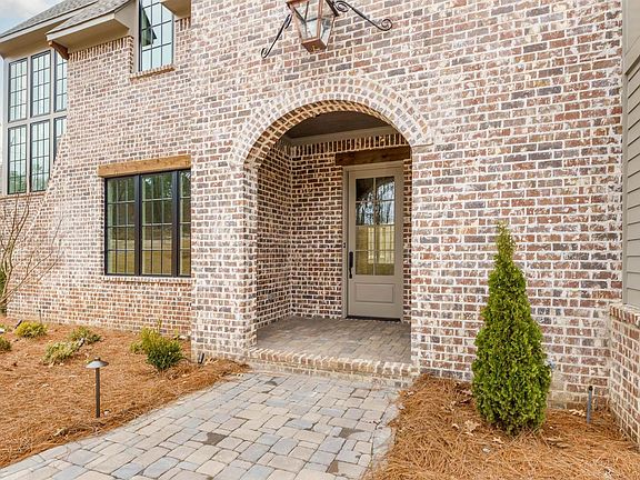 3rd image of 783 Heatherwood Dr