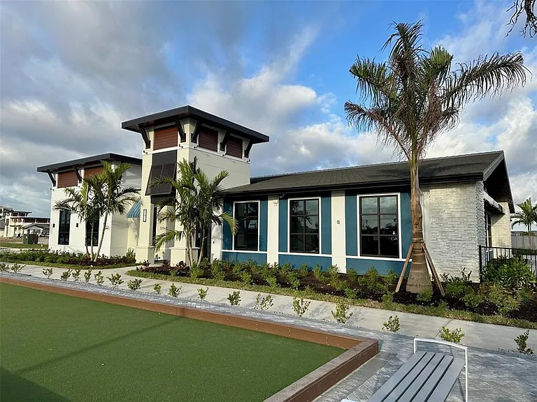 12280 Wellen Golf St #105 — Photo 32