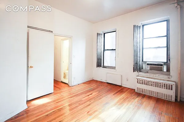 Rented by Compass | media 13