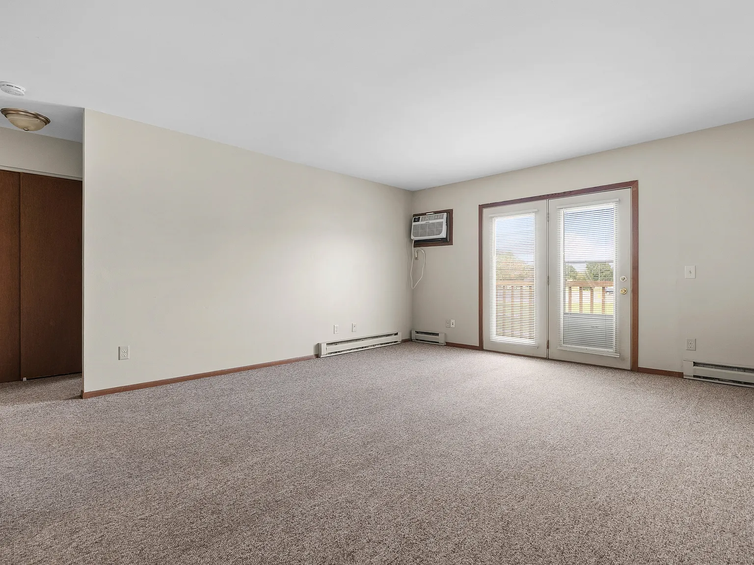1120 19th Street - 6 — Photo 3