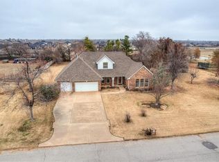13133 SW 9th St, Yukon, OK 73099