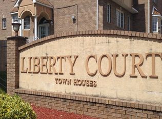 1 Liberty Ct, Secaucus, NJ 07094