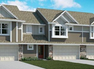 5862 Royalton Rd NE, Prior Lake, MN 55372