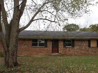 862 Pompeii Rd, Clay City, KY 40312