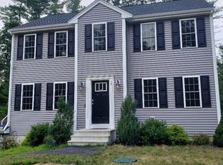 14 Paiges Path, Middleboro, MA 02346