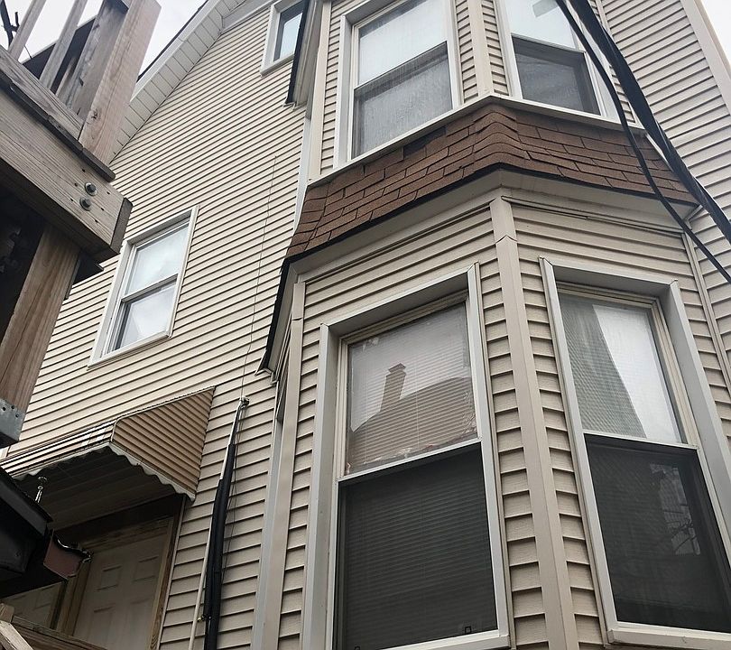 1st image of 3323 N Pulaski Rd #2RB