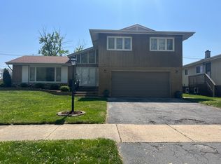 18840 May Ave, Homewood, IL 60430