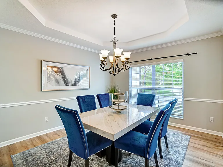 3234 Walkerview Dr — Photo 9