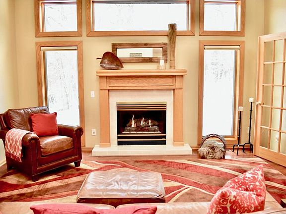 4th image of 1060 Sunwood Park Ln