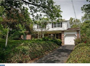 23 Pinetree Dr, Audubon, PA 19403