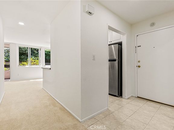 4th image of 28121 Highridge Rd APT 211