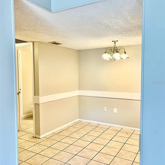 6065 Village Cir #6065 — Photo 7