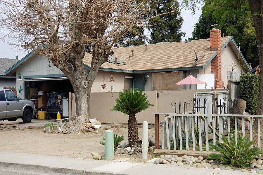 2242 S Fontana St, Visalia, CA 93277 Zillow