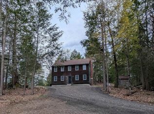 22 Rock Rimmon Road, Danville, NH 03819