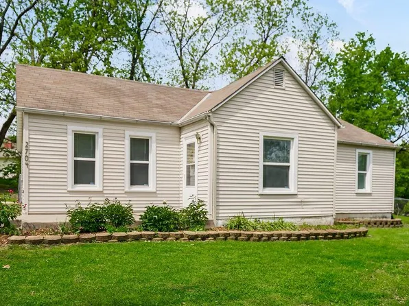 2704 N 81st St, Kansas City, KS 66109
