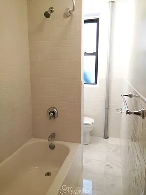 Rented by City Connections Realty | media 15