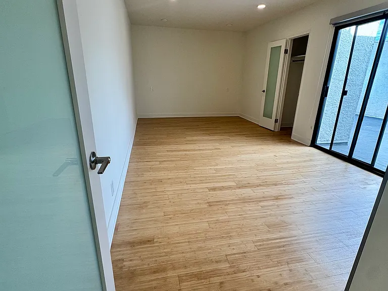1628 S Bundy Dr #208 — Photo 16