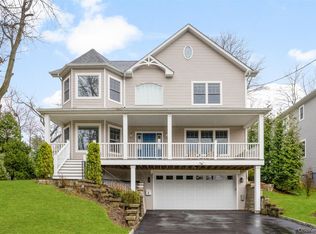 3 Robin Hill Rd, Scarsdale, NY 10583