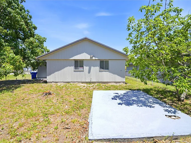 921 NW 5th Ave — Photo 19