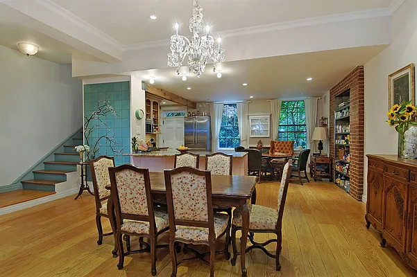 Sold by Corcoran | media 27