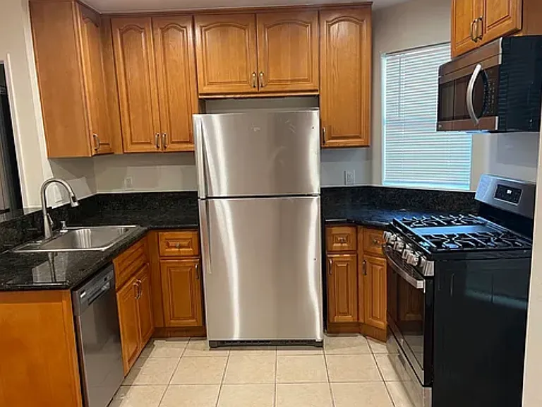 1244 Stanley Ave #T107 — Photo 3