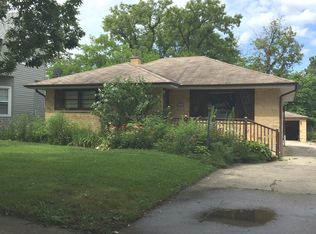 4528 Prince St, Downers Grove, IL 60515