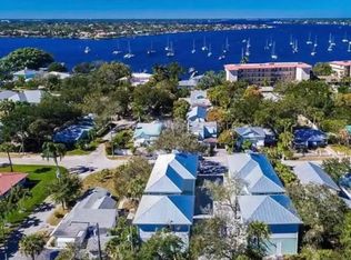 665 SW Cleveland Ave APT 1, Stuart, FL 34994