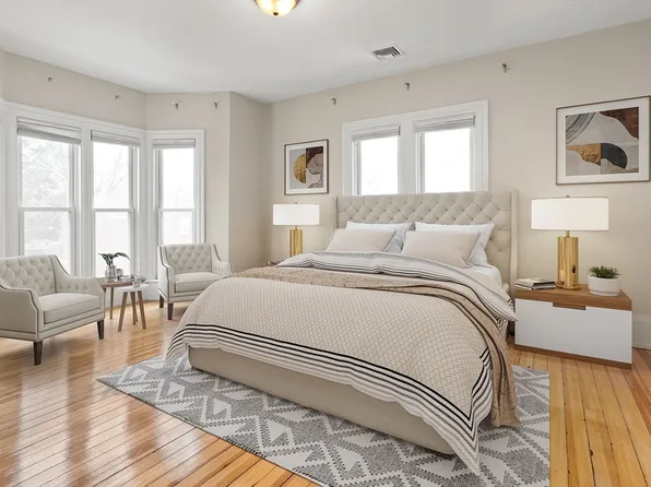 5 Congress St #B, Newburyport, MA 01950