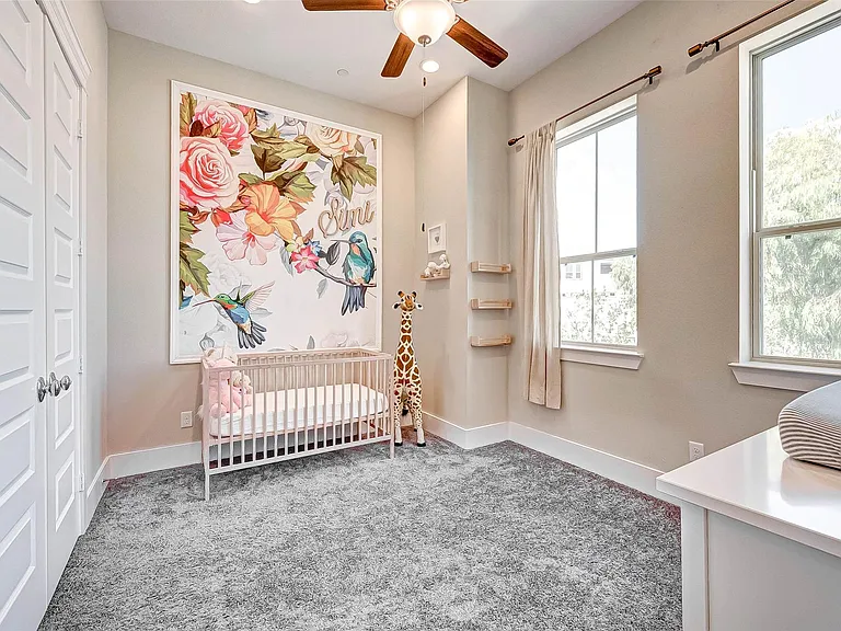 715 Algona Ave — Photo 24