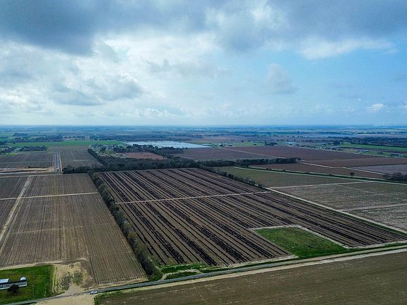 4th image of 14001 W Etienne Rd