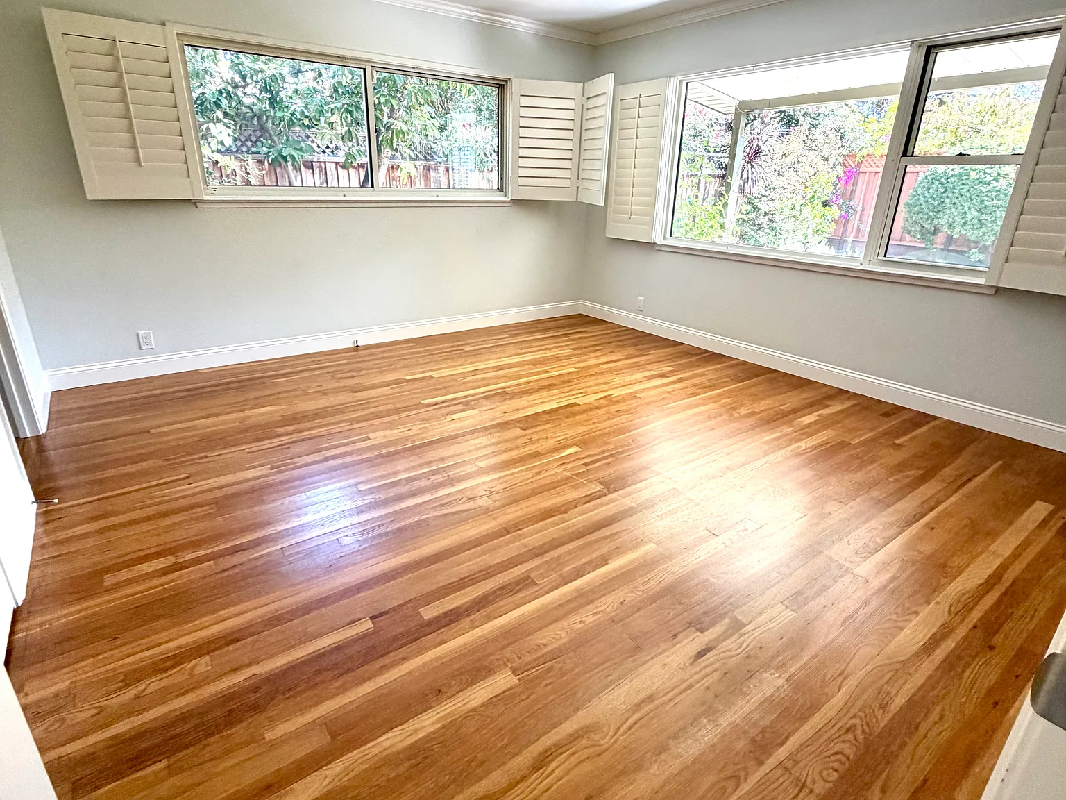 3 bed, 1690 sqft, $5,000 — Photo 2