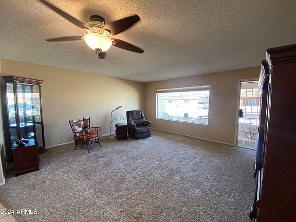 5th image of 4943 E FLOSSMOOR Avenue