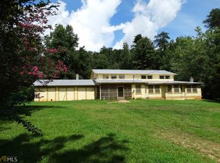 422 Luke Rd, Cleveland, GA 30528