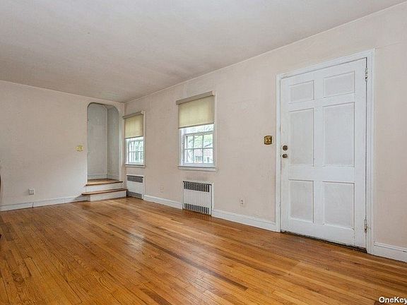 3rd image of 7 Quayle Ct