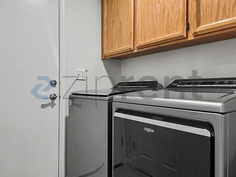 2342 Canary Dr — Photo 52