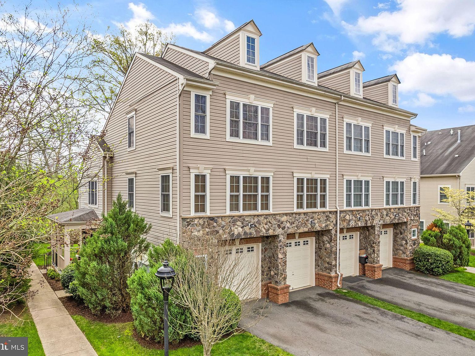 11243 Wortham Crest Cir, Manassas, VA 20109 Zillow