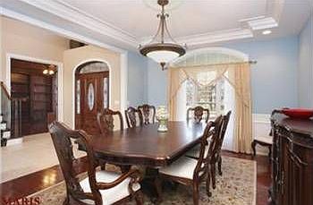 5th image of 5 Chapel Hill Est