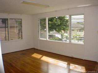324 Kolekole Dr, Wahiawa, HI 96786