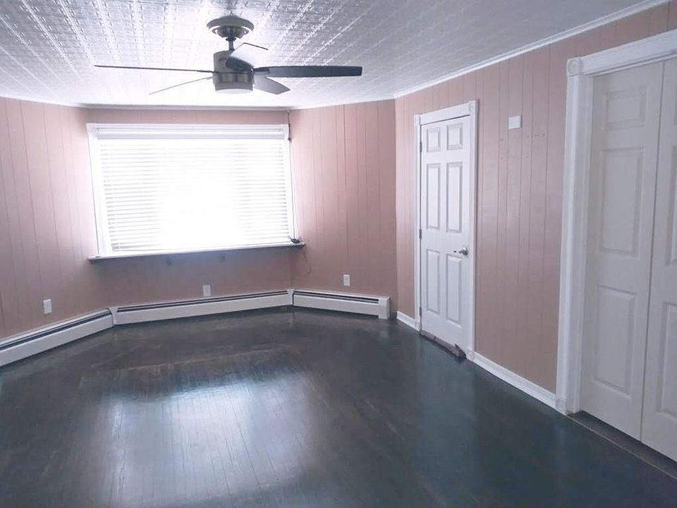 528 Eastern Ave, Fall River, MA 02723 Zillow