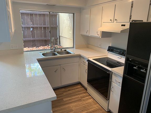 5th image of 7958 Mission Center Ct Unit C