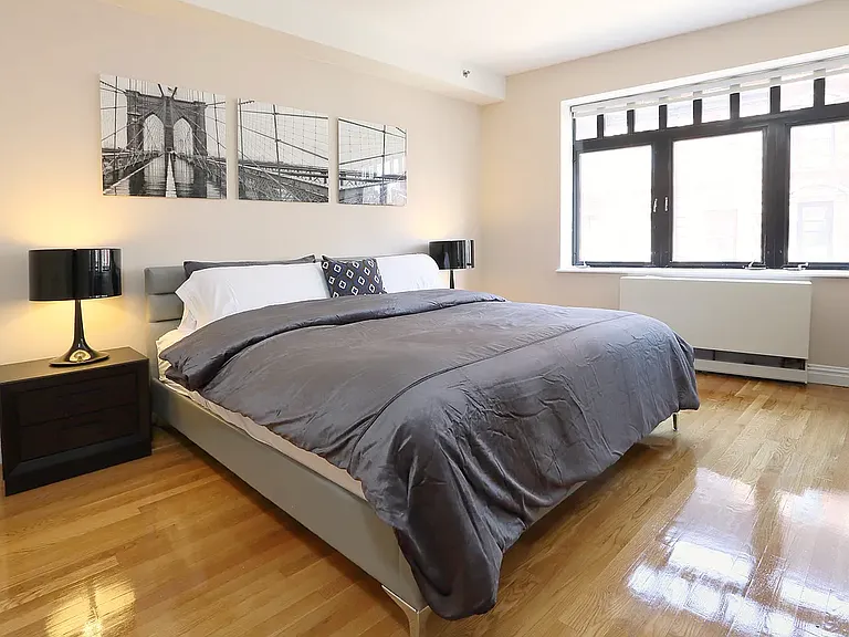 2 Jones St #402 — Photo 10