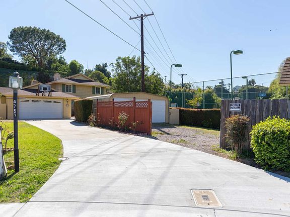 4th image of 4757 Campanile Dr