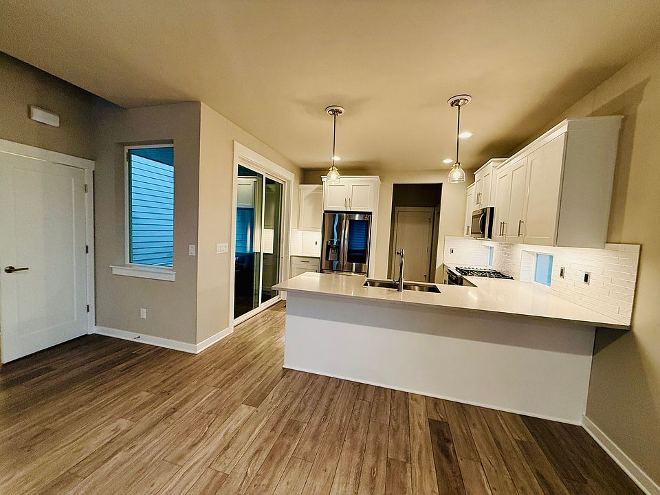 1st image of 4295 SE 65th Ave