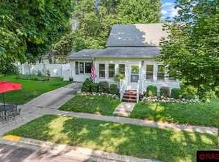 340 Howard St, Frost, MN 56033