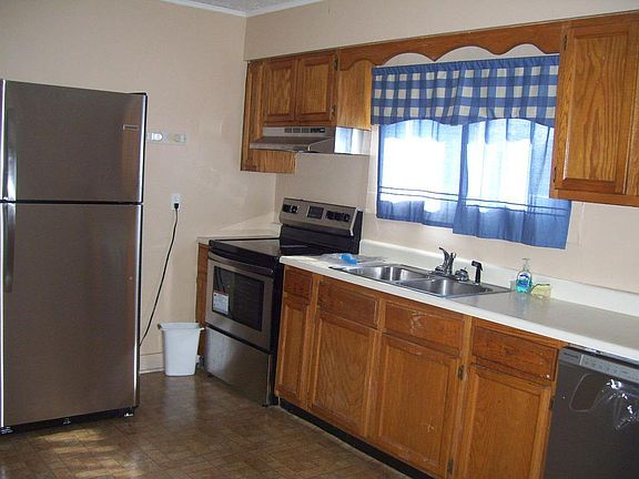 4th image of 3591 Elwood Dr