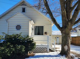 1740 Cleveland St, La Salle, IL 61301