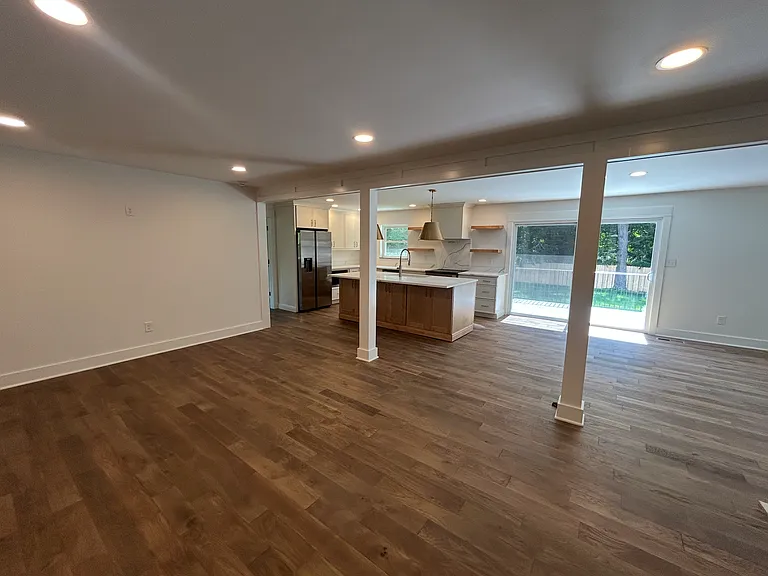 741 Cessna Rd — Photo 4