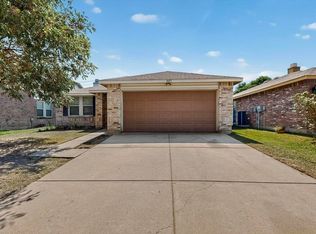 3853 German Pointer Way, Fort Worth, TX 76123