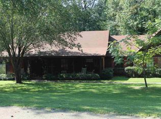 112 Country Hills Dr, Terry, MS 39170